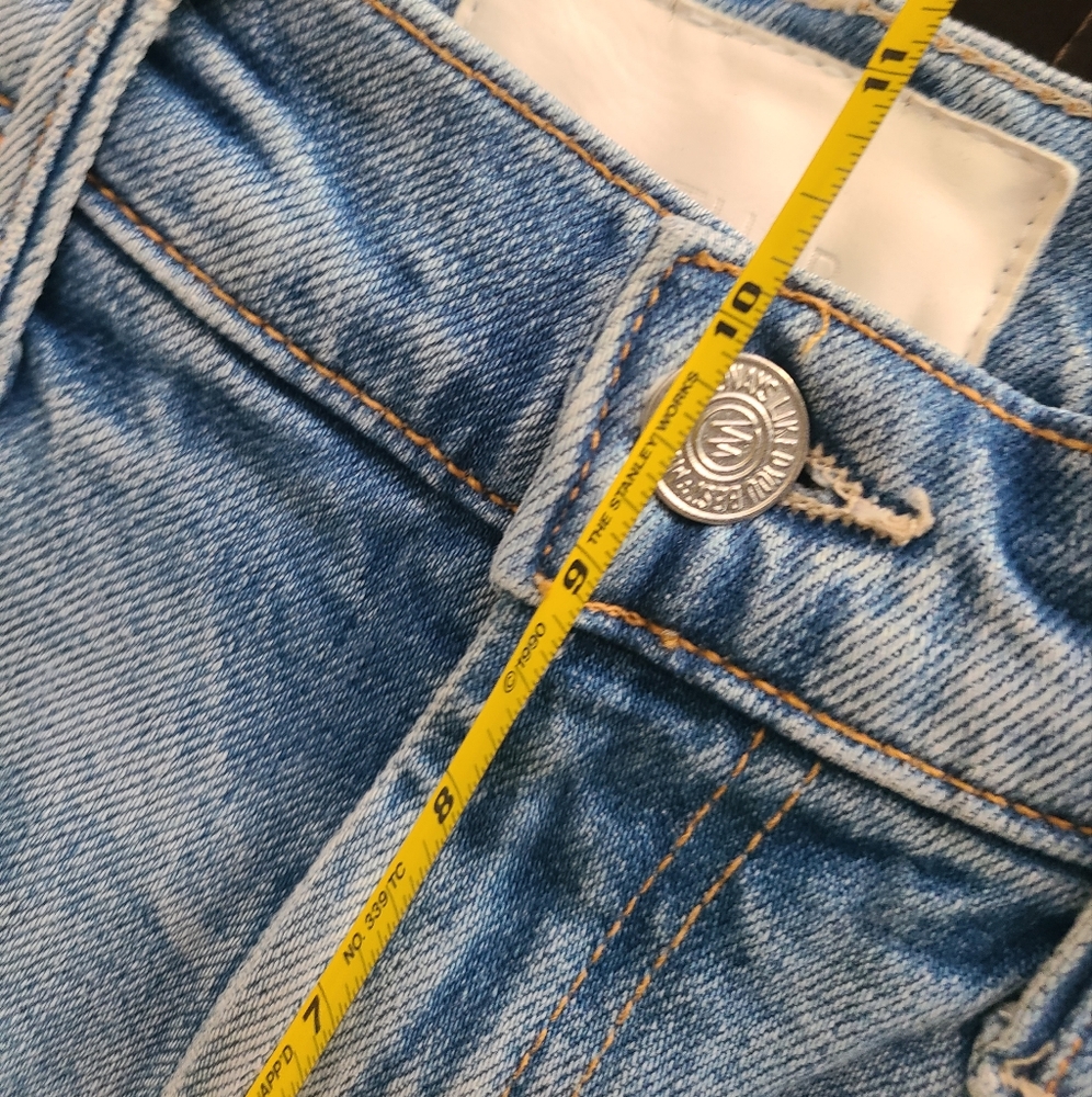 Mother The Insider Fray Jeans - Picture 10 of 13